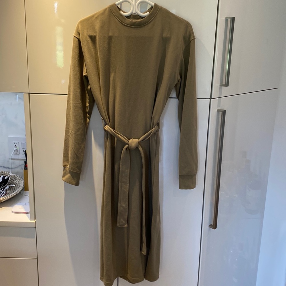 MISGUIDED Crew Dress